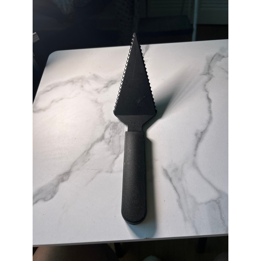 Pampered Chef Slice N Serve Black Nylon Serrated Pie Cake Server 1166 USA